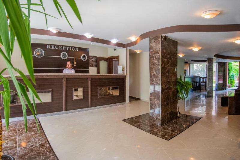 South Beach Hotel - New Management And Free Beach Access Tsarevo Exterior photo